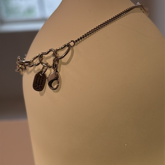 James Avery heart bracelet - Picture 5 of 7